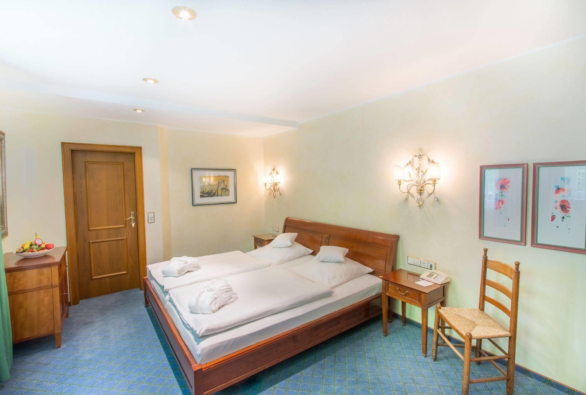 Romantik Stryckhaus 4*